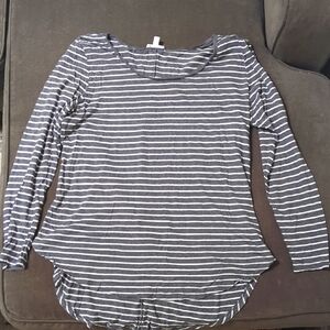 Abound Striped Gray Women's Long Sleeve Tunic Top